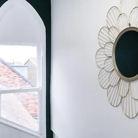 The Woolpack - Unforgettable Group Getaway In Apartmán