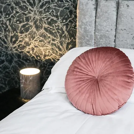 Apartamento The Woolpack - Unforgettable Group Getaway In *