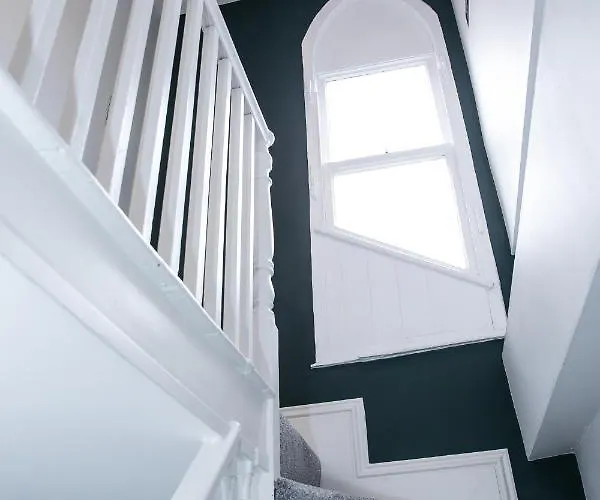 The Woolpack - Unforgettable Group Getaway In * York