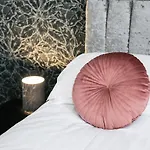 Appartamento The Woolpack - Unforgettable Group Getaway In *