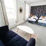 The Woolpack - Unforgettable Group Getaway In York