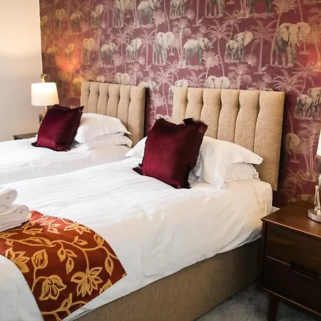 The Woolpack - Unforgettable Group Getaway In Lejlighed *