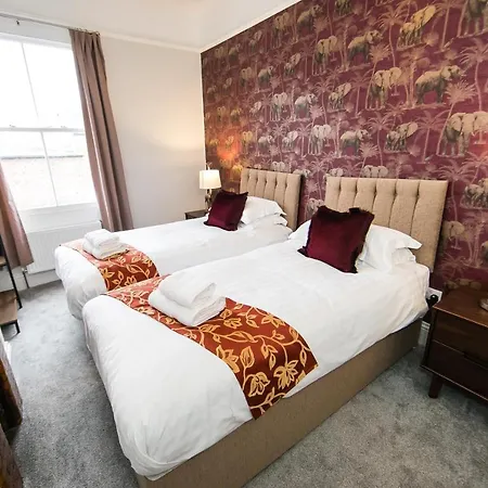 The Woolpack - Unforgettable Group Getaway In Apartment York